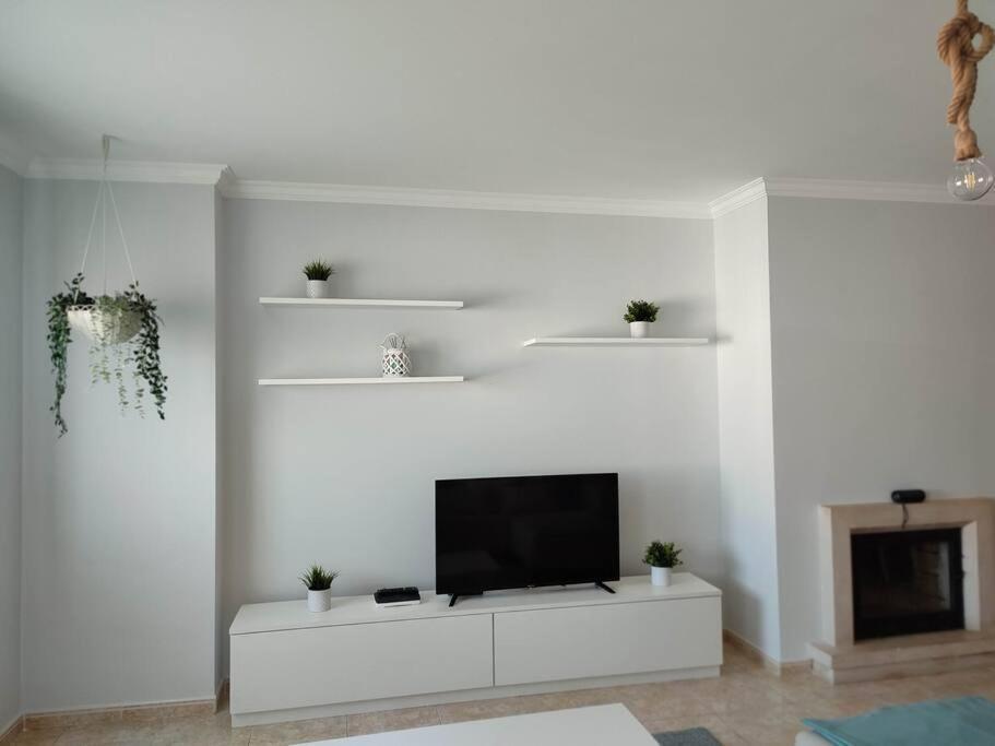 Big Wave House Apartment Назаре Екстериор снимка